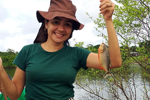 Manaus: Riverside Experience Tour, Fishing, Connection and Lunch Included.