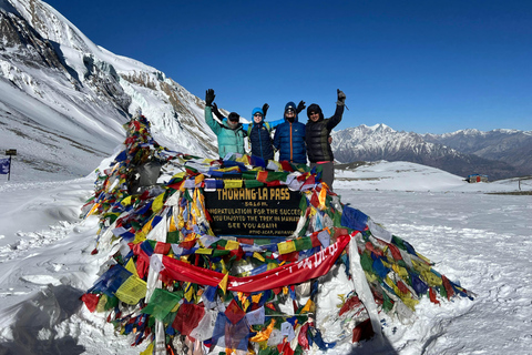 Kathmandu: 9-daagse Epische Annapurna Circuit Trek via Thorong LaVolledig pakket: Inclusief maaltijden, accommodatie en vergunningen