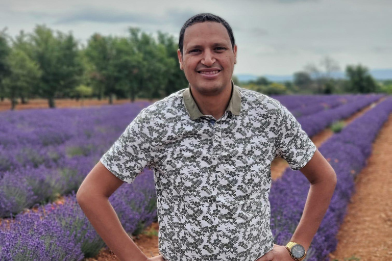 Visit the lavender fields, the Verdon Gorge, and Moustiers from Aix Visit the lavender fields, the Verdon Gorge and Moustiers from Aix