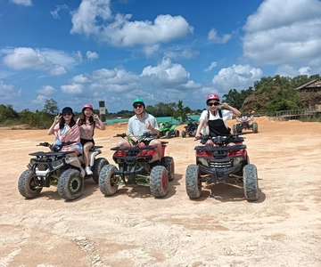 Bintan: Guided Tour of the Bintan Desert and Blue Lake
