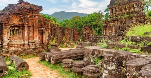 Hoi An: My Son Sanctuary Morning Tour, Lunch & Small Group