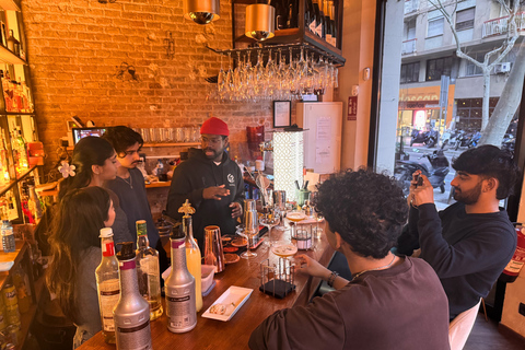 Barcelona: Sangria & Cocktail Making Class with Tapas