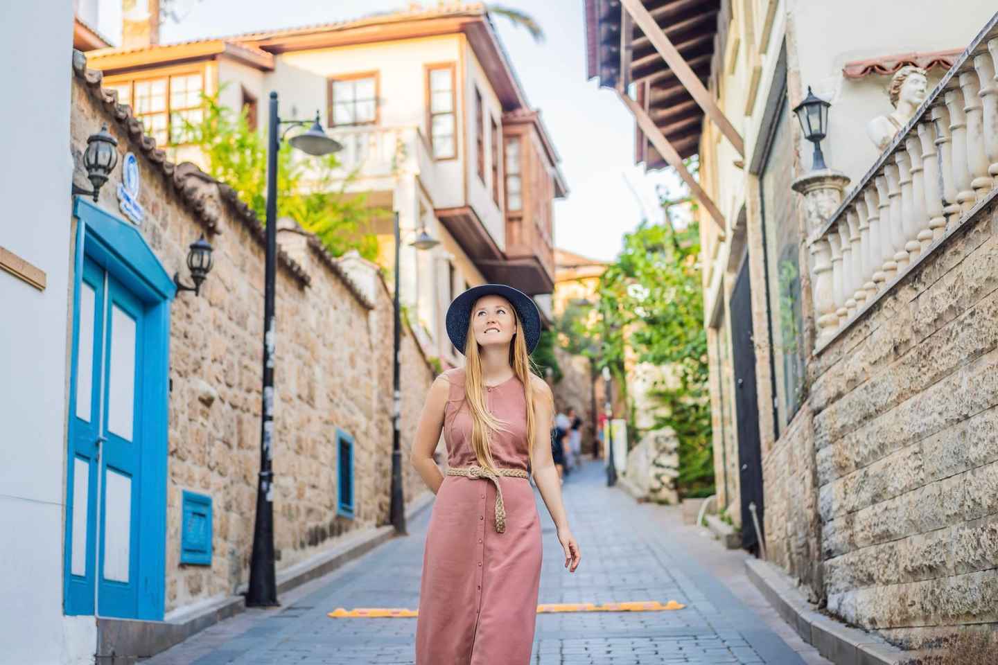 Antalya: Old Town Walking Tour incl. Turkish Tea and Baklava