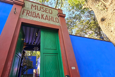 Mexico City: Xochimilco & Frida Kahlo Museum Tour w/ Pickup