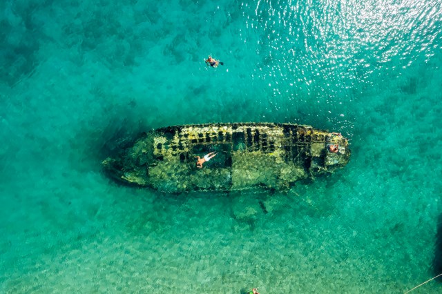 Visit Split Blue Lagoon, Shipwreck, & Šolta with Lunch & Drinks in Trogir, Croatia