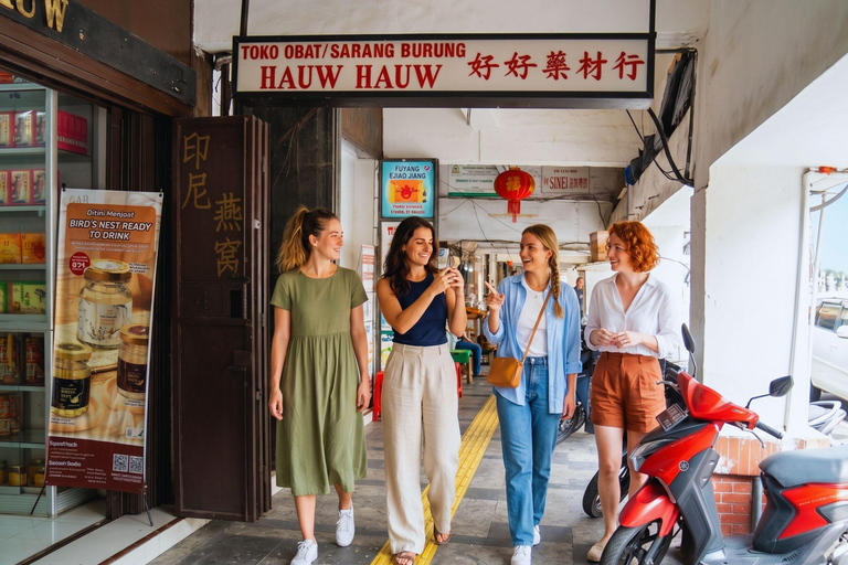 Jakarta: Historic Kota Tua and Modern PIK Walking Tour Small Group Walking Tour With Hotel Transfers