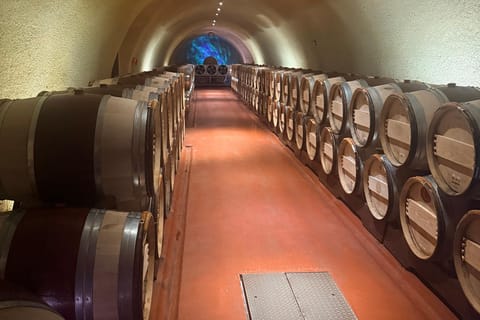 Napa Valley: Private Wine Tour in SUV with up to 6 Guests