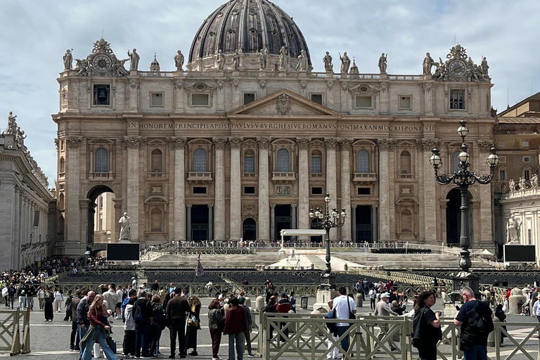 Vatican: St peters, Grottoes, Entry Ticket, Self Guide Tour Seperate Entry