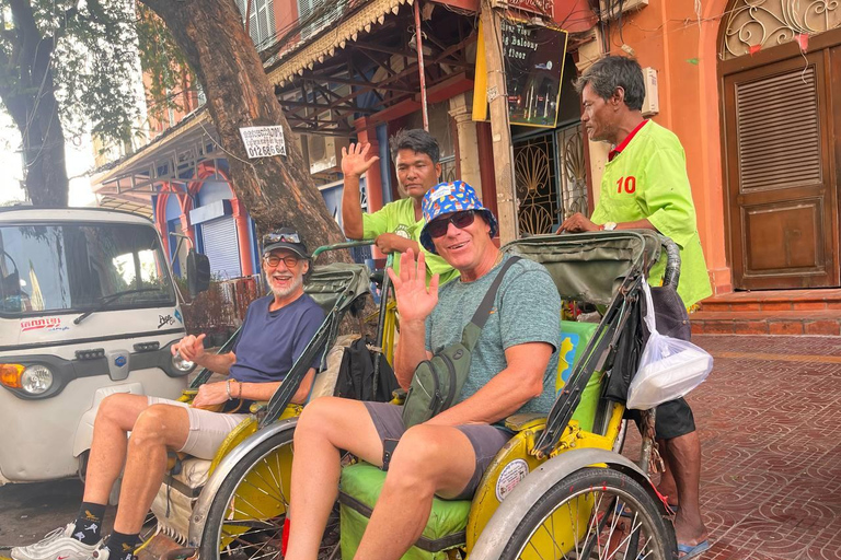 Half-Day Phnom Penh Cyclo Experience