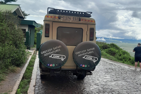 Arusha: Tarangire & Ngorongoro Exclusive Avoiding the Crowds