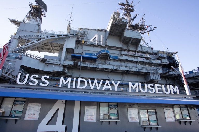 Bilet wstępu bez kolejki do muzeum lotniskowca USS MidwayBilet wstępu do muzeum lotniskowca USS Midway