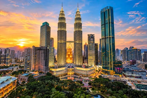 Kuala Lumpur: 3-Day Private City, Genting & Fireflies Trip
