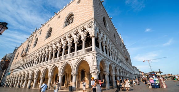 St. Mark’s & Doge’s Palace: Guided Tour with Rialto Upgrade