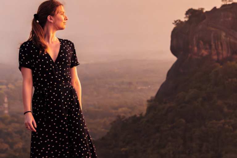 Sigiriya: Pidurangala Rock Sunrise / Sunset Hike with Pickup Sigiriya: Sunrise or Sunset Lion Rock Guided Climb