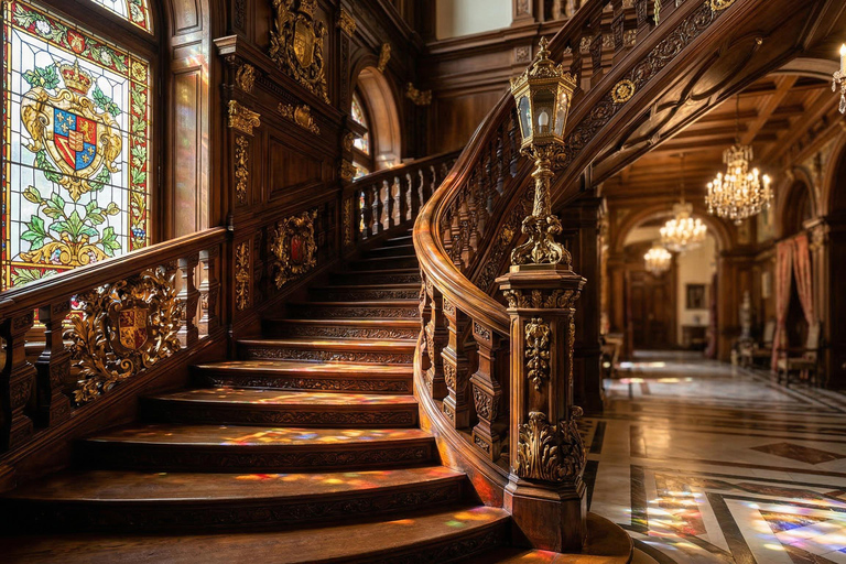 3 Castles Small Group Tour: Peles, Bran & „Wednesday” Castle Audio Guide 24 Languages