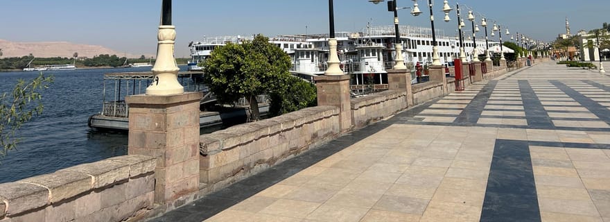 Louxor : promenade historique sur la Corniche avec rafraîchissement