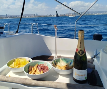 Barcelona Badalona : Sailboat Tour, Snacks, Drinks, Swimming