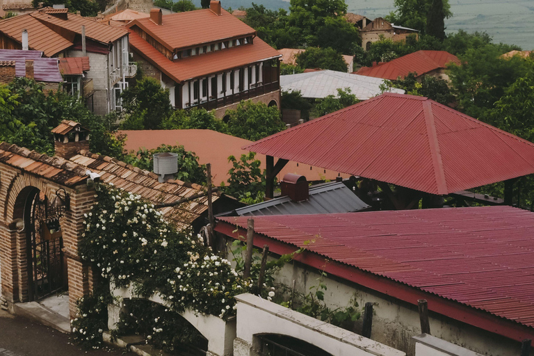 Tbilisi: Kakheti Rtveli Harvest, Wine & Georgian Supra Tour