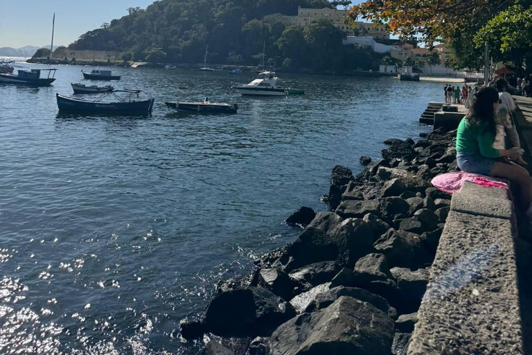 Rio de Janeiro: City, Favela and Beach Tour by Motorcycle