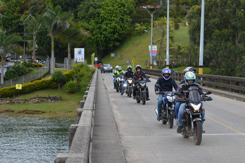 1 jour de visite à Guatape1 jour Guatape