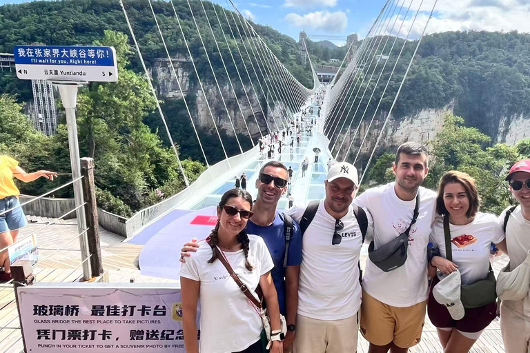 From Chongqing: 2-Day Zhangjiajie Tour with Train Ticket