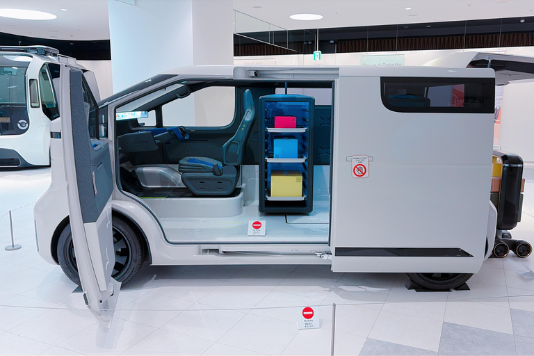 Nagoya: Toyota Innovation Private Tour with Transfers