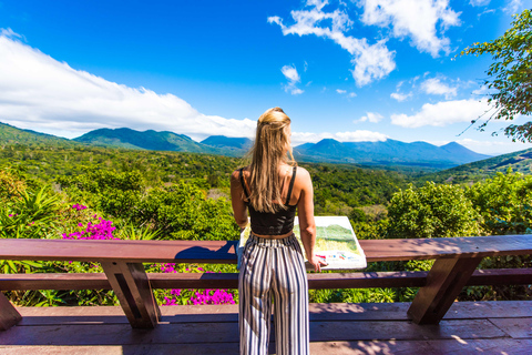El Salvador: 8 Sites in 2 Days (Beach, Volcano, Mayan Sites, Lakes)