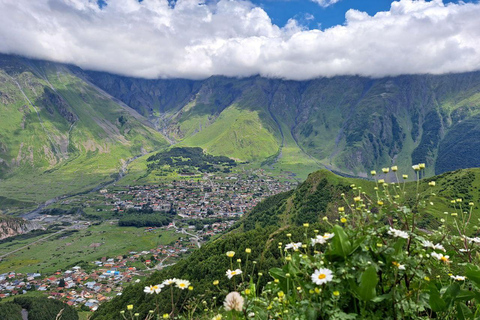 Kazbegi en Gudauri 1 daagse trip