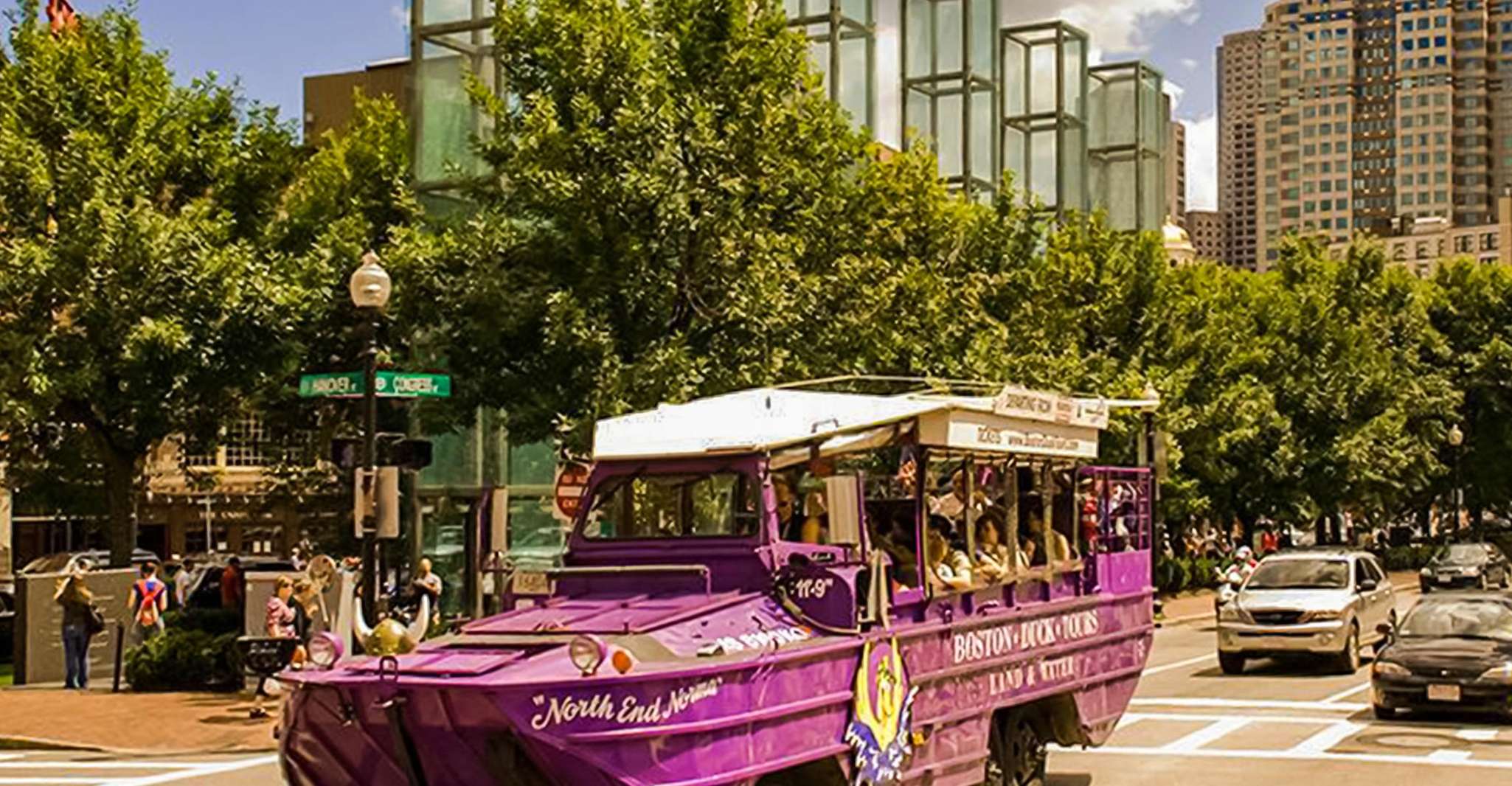 Boston Duck Tour, The Original and World-Famous yakınlarında yapılacak şeyler - Hizvo