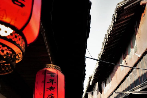 Shanghai: ZhuJiaJiao Water Town Private Tour with Shopping Shanghai: ZhuJiaJiao Water Town Private Tour with Pickup