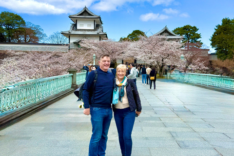 Kanazawa : visite privée d'une jounée pour découvrir les principaux sites touristiquesKanazawa : visite privée d'une jounée des principaux sites touristiques