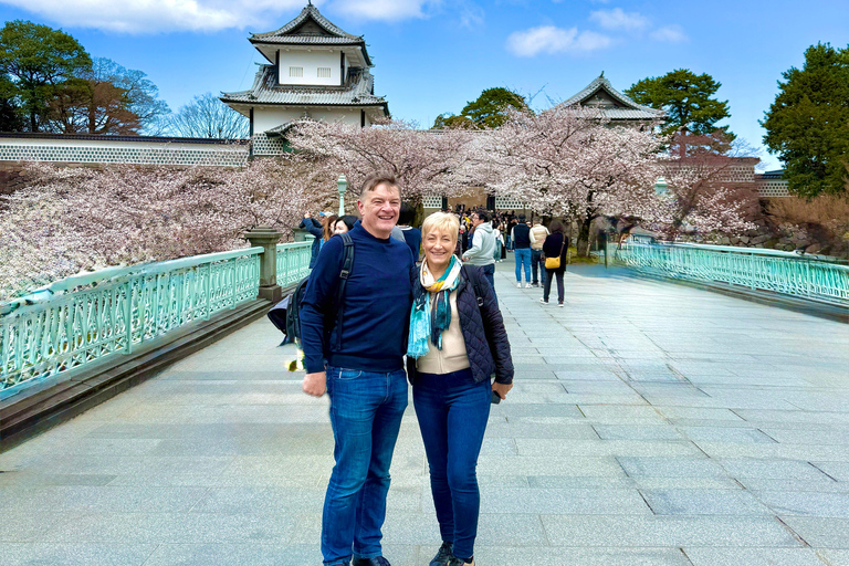 Kanazawa : visite privée d'une jounée pour découvrir les principaux sites touristiquesKanazawa : visite privée d'une jounée des principaux sites touristiques