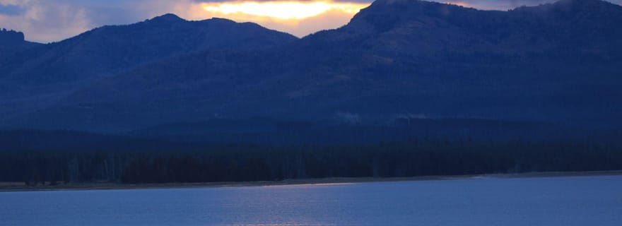 Safari privé guidé au coucher du soleil depuis West Yellowstone