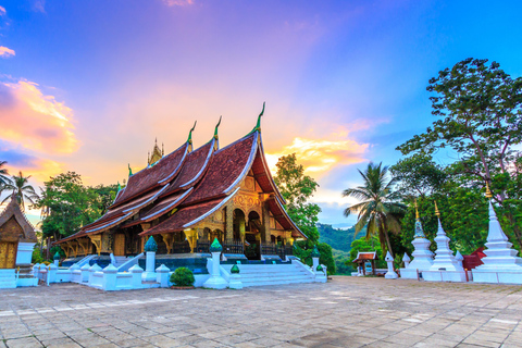 Luang Prabang Private Ganztagestour und Mittagessen