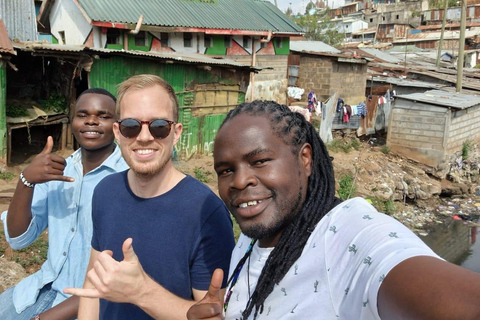 Nairobi: Tour a piedi del centro con i bambini di strada