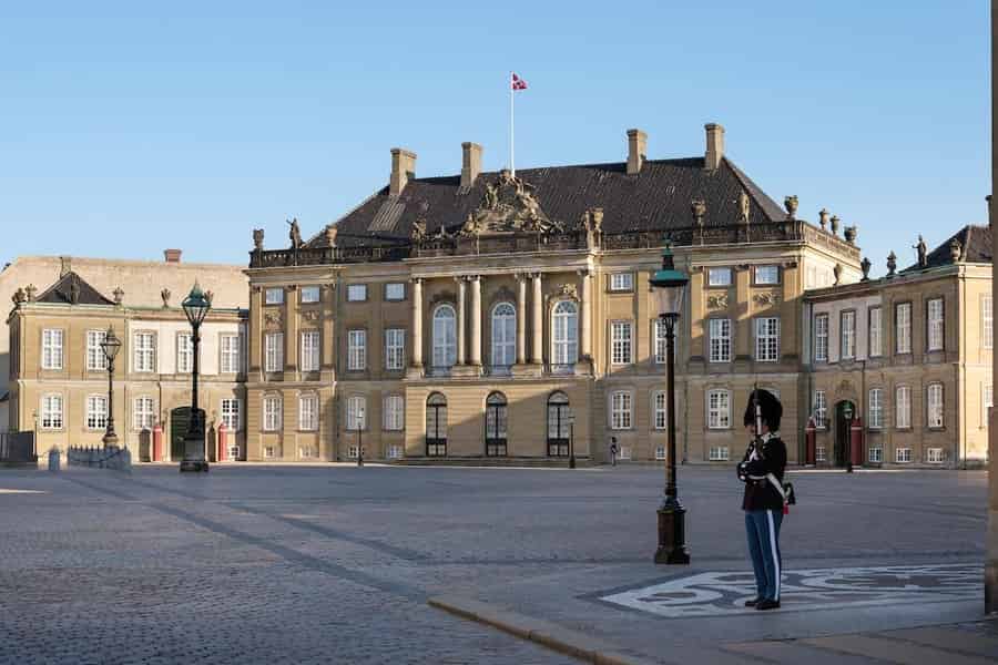 Kopenhagen: Ticket für das Schlossmuseum Amalienborg. Foto: GetYourGuide