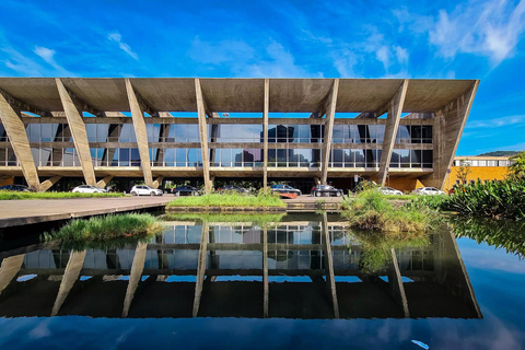 Rio de Janeiro: Modern Architecture Experience with Guide