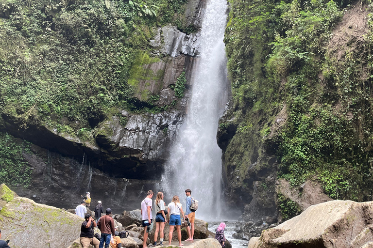 Yogyakarta: Private Scooter Tour with Driver