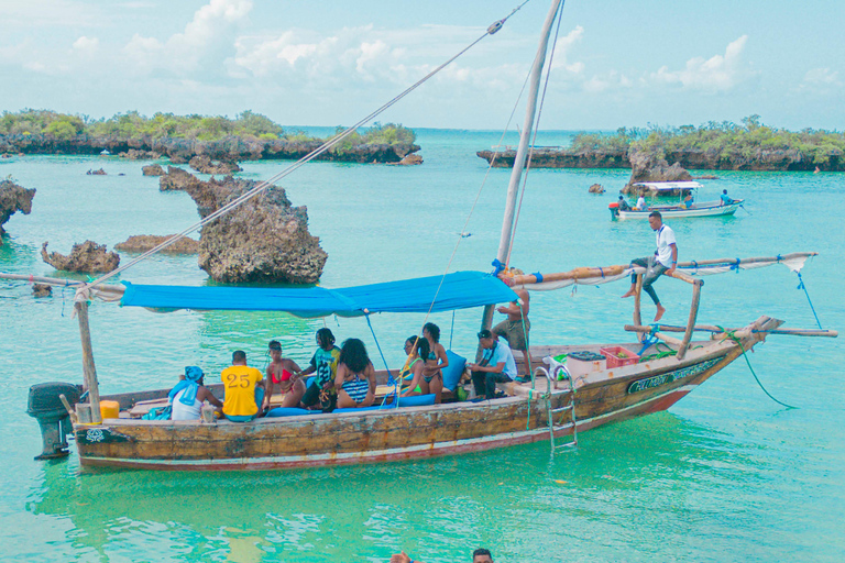 Zanzibar : Safari au lagon bleu avec plongée en apnée et déjeuner