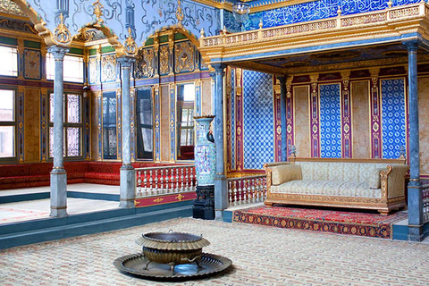 İstanbul, Topkapı Skip-Line Private Japanese Guided Tour