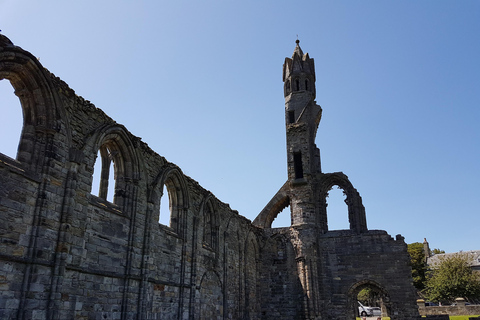 Von Glasgow aus: Outlander, St. Andrews und Kelpies Tagestour