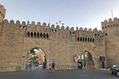 Baku: Excursão guiada a pé pela cidade velha