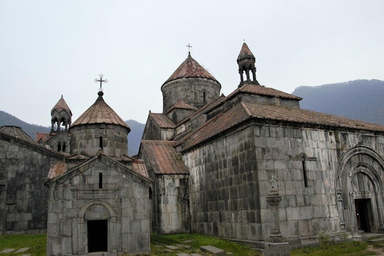 Podróż w czasie: Tbilisi do historycznego serca Armenii