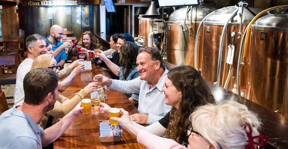 Vancouver: Gastown Historical Walking Food Tour