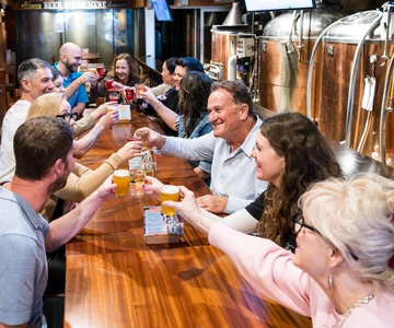 Vancouver: Gastown Walking Food Tour