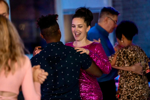 Salsa Experience: Learn Salsa w/ a professional instructor