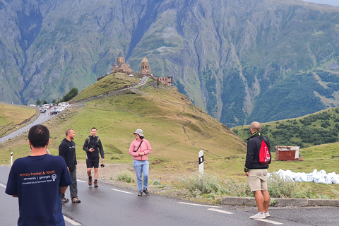 Gruzińska autostrada wojskowa, Ananuri, Gudauri, Kazbegi i lunch