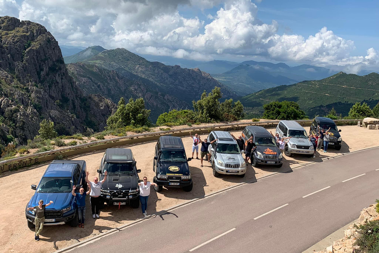 Porto Vecchio: 4x4-tur till Cuscionu-platån och Alta RoccaPorto Vecchio: Cuscionu-platån och Alta Rocca 4x4 guidad tur