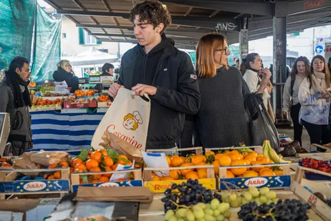 Spoleto: Walking Tour & Traditional Cooking Class with Wine