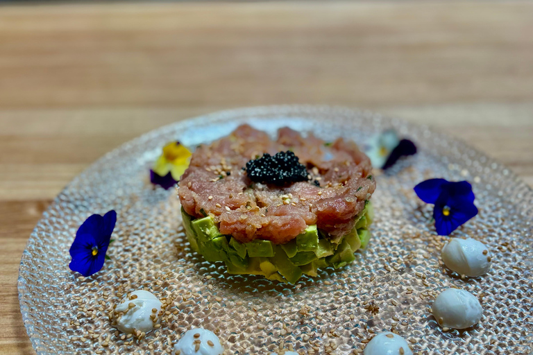 Wines and Tapas with History in Cordoba Wines and Tapas with History in Córdoba